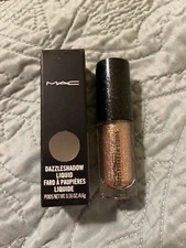 MAC Dazzleshadow Liquid Eyeshadow Shimmering Finish Flash & Dash 0.15 OZ / 4.5g