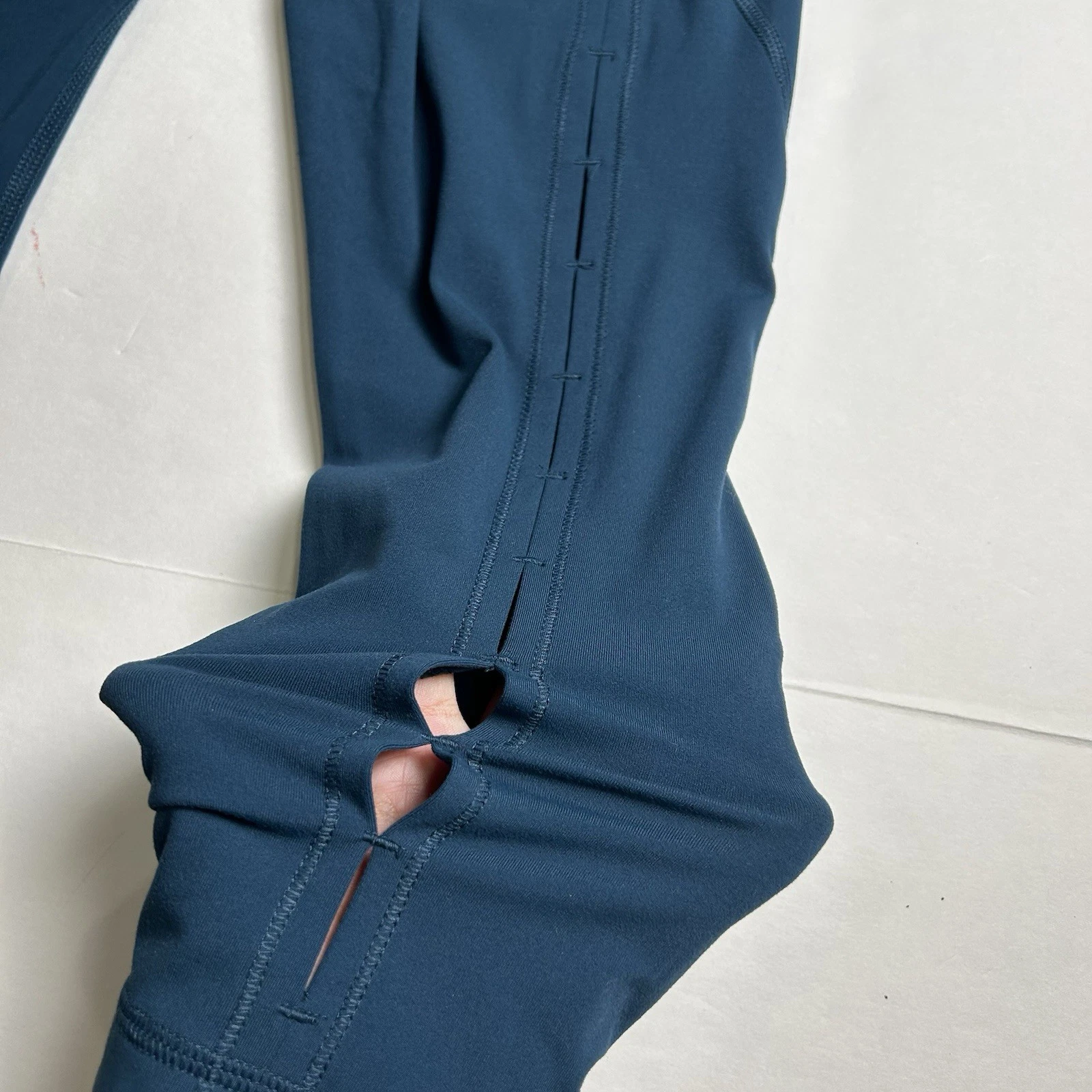 yogalicious mid rise capri skinny crop yoga workout leggings