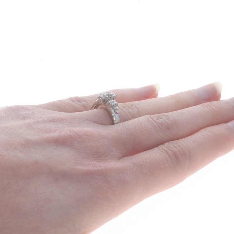 White Gold Diamond Cluster Engagement Ring - 10k Round & Baguette .20ctw - Image 4 of 4