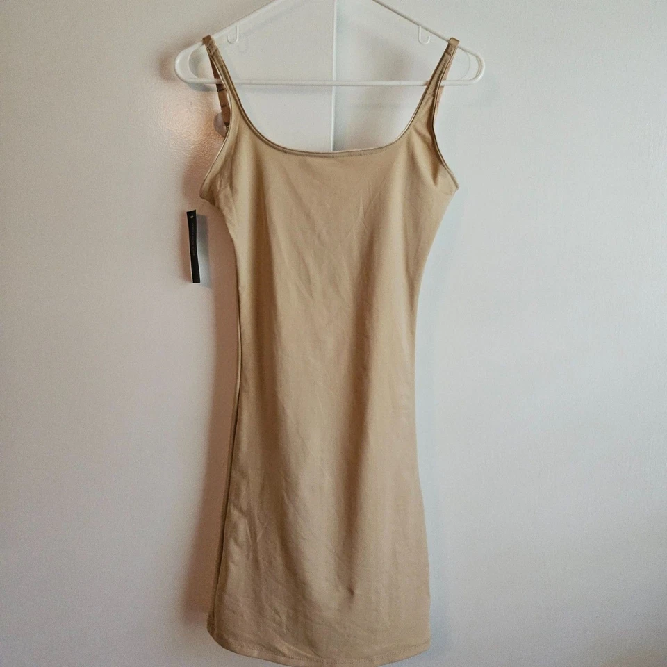 Jones New York корректирующее белье для похудения в обнаженном виде - размер L - Изображение 2 из 4