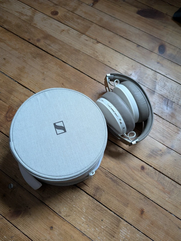 Sennheiser Momentum 3 Wireless, Foto 3 von 3
