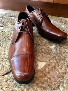 wood grain dress shoes