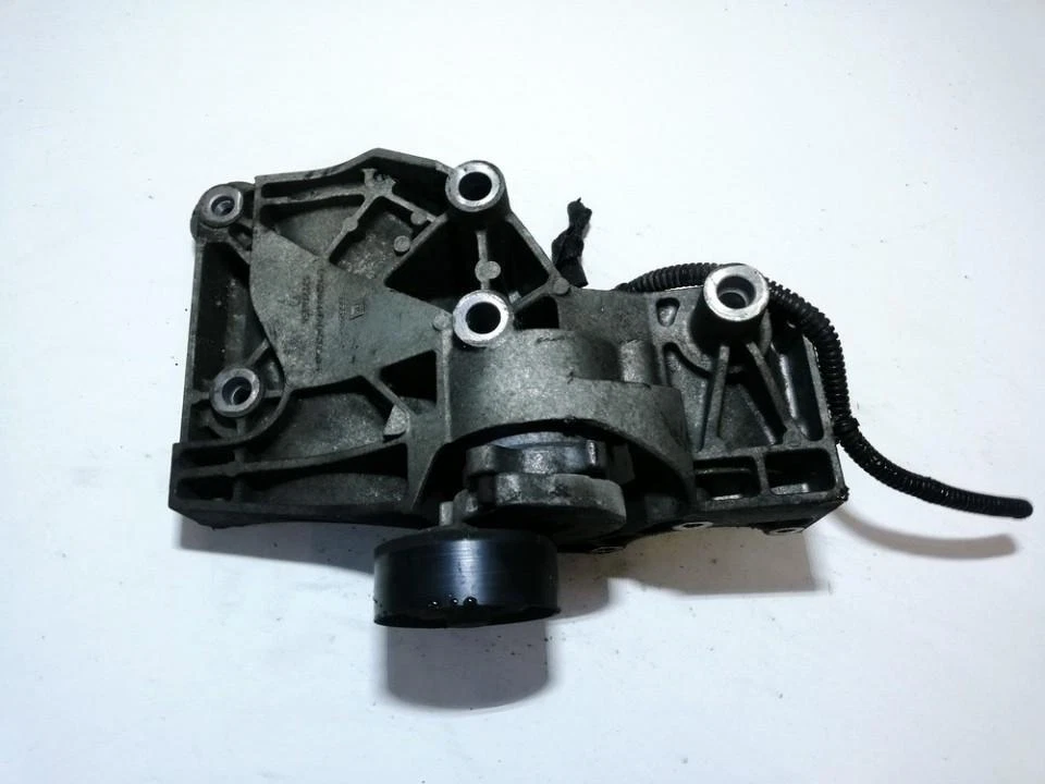 55562863 532274354 Engine Mount Bracket and Gearbox Mount Bracket 