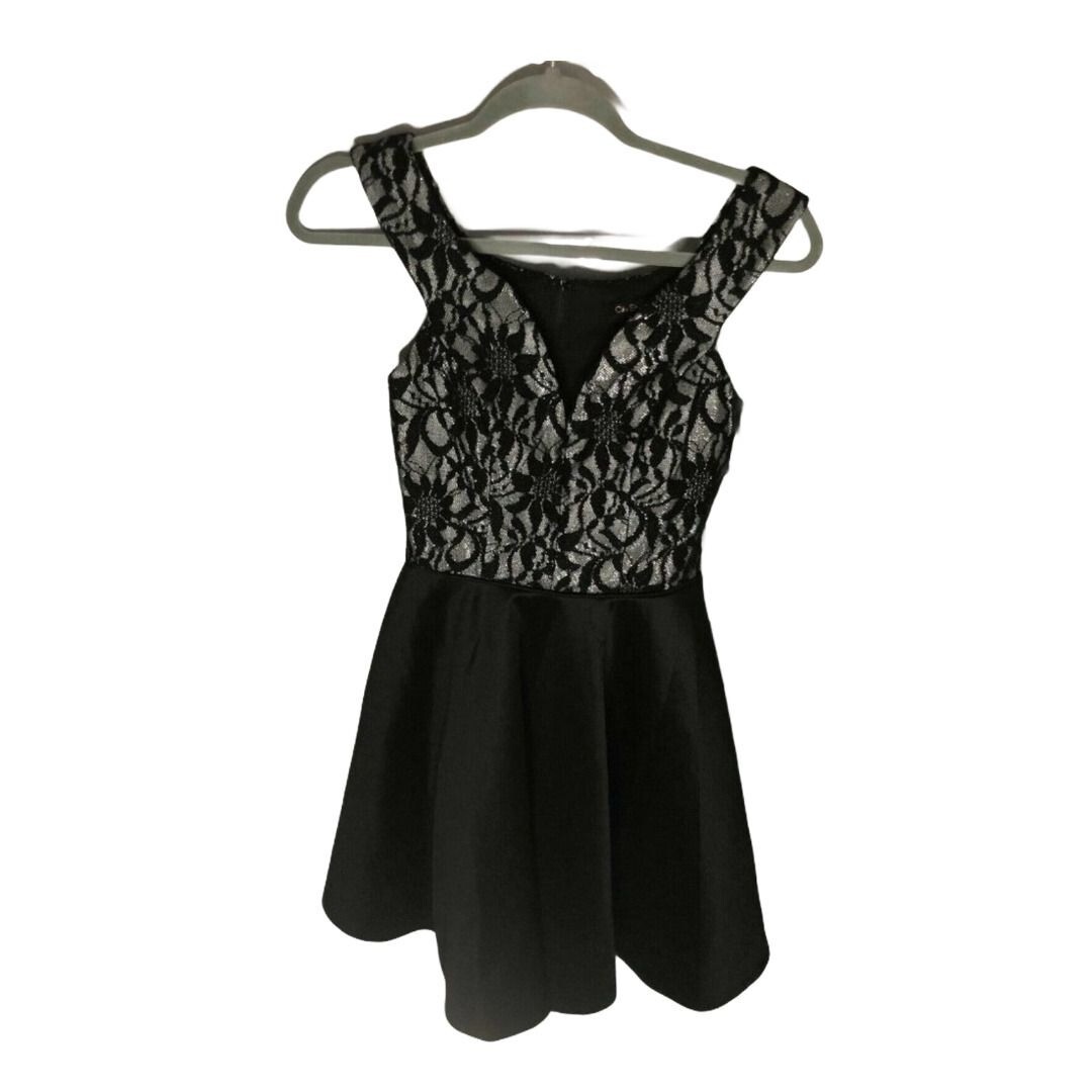City Studios Jr 11' Glitter Lace Fit & Flare Dress, Black Silver Core Social | eBay City Studios Jr 11' Glitter Lace Fit & Flare Dress, Black Silver Core Social | eBay