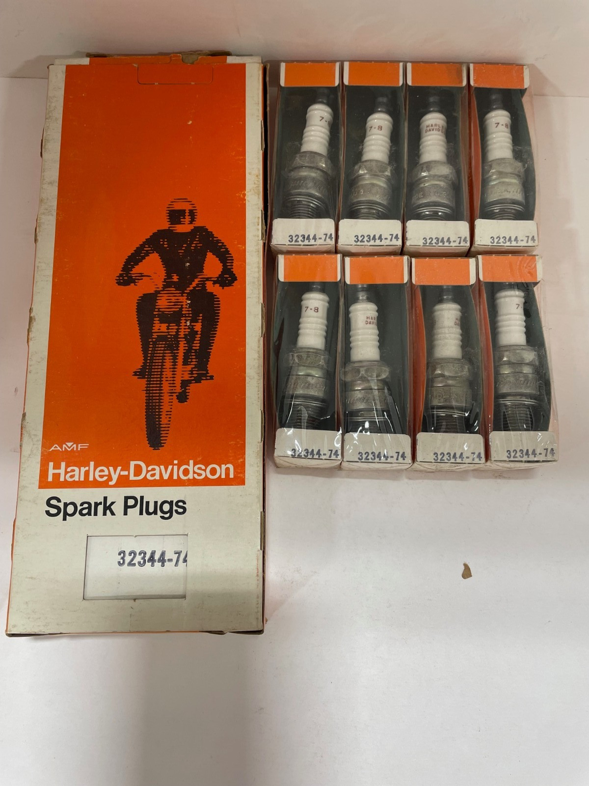 Vintage Genuine AMF Harley Davidson Spark Plugs 32344-74 Bx of 8