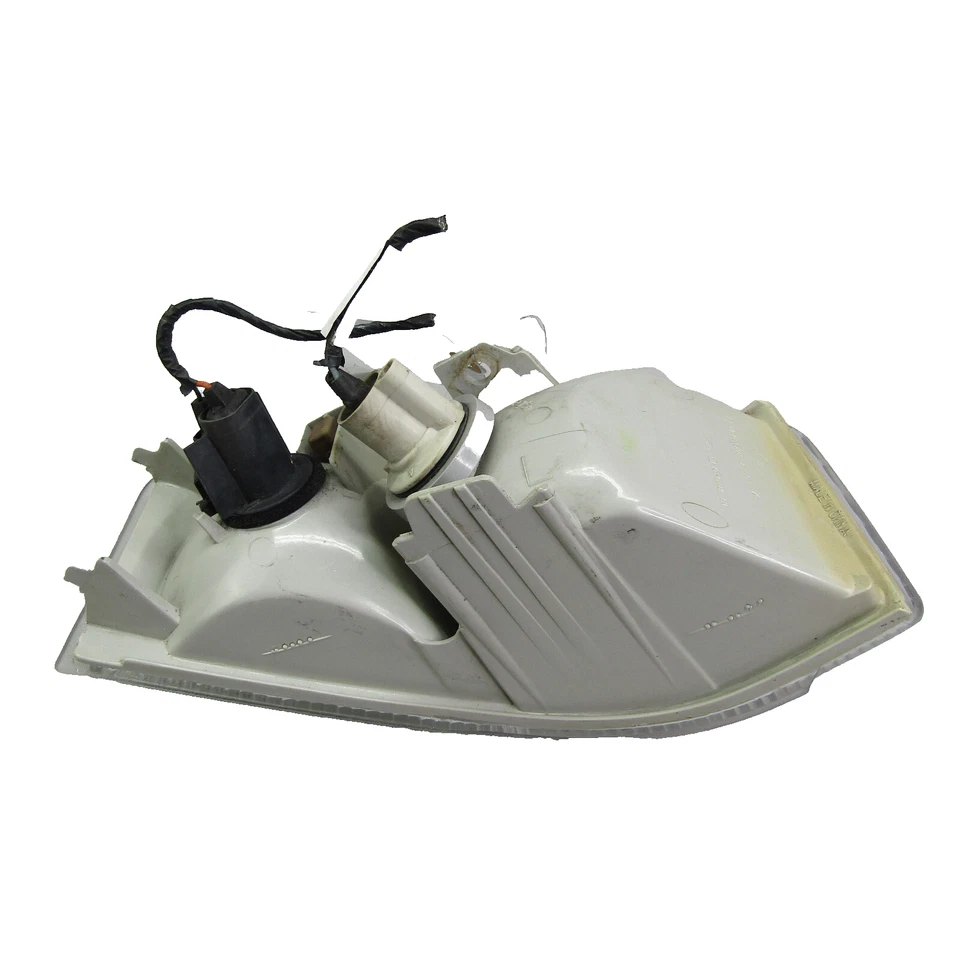 1992-2002 Cadillac Eldorado Turn Signal Headlight  Driver Outer OEM 16515777 - Image 3 of 4