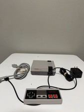 Nintendo NES CLV-001 Mini Console W/ Controller HDMI Cable Tested