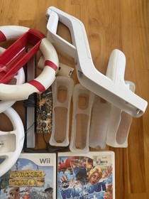 Wii Console -Black- 2006 -GameCube Compatible With 17 Wii Games And Xtra- LOT