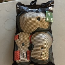 Decathlon Oxelo Ginocchiere Gomitiere Polsi Taglia S.   Set da 50 kg. 9-15 anni.