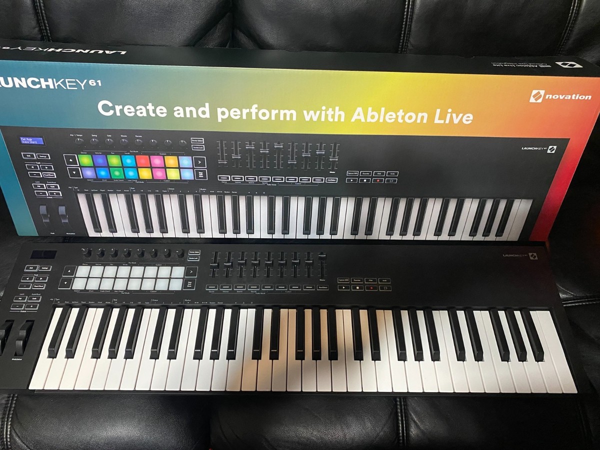 Novation Launchkey MK3 61-Note Keyboard Controller - Black for