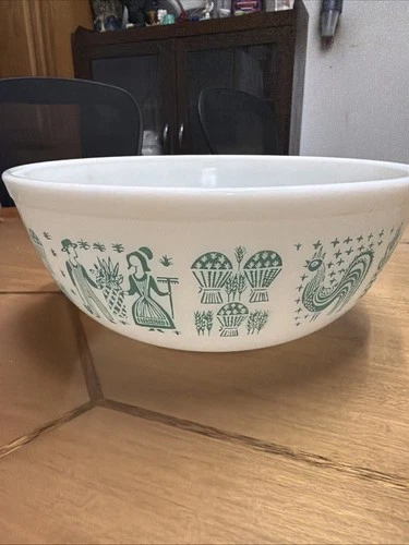 BIG # 404 4 QT  VINTAGE 1950'S PYREX AMISH BUTTERPRINT AQUA MIXING SERVING BOWL
