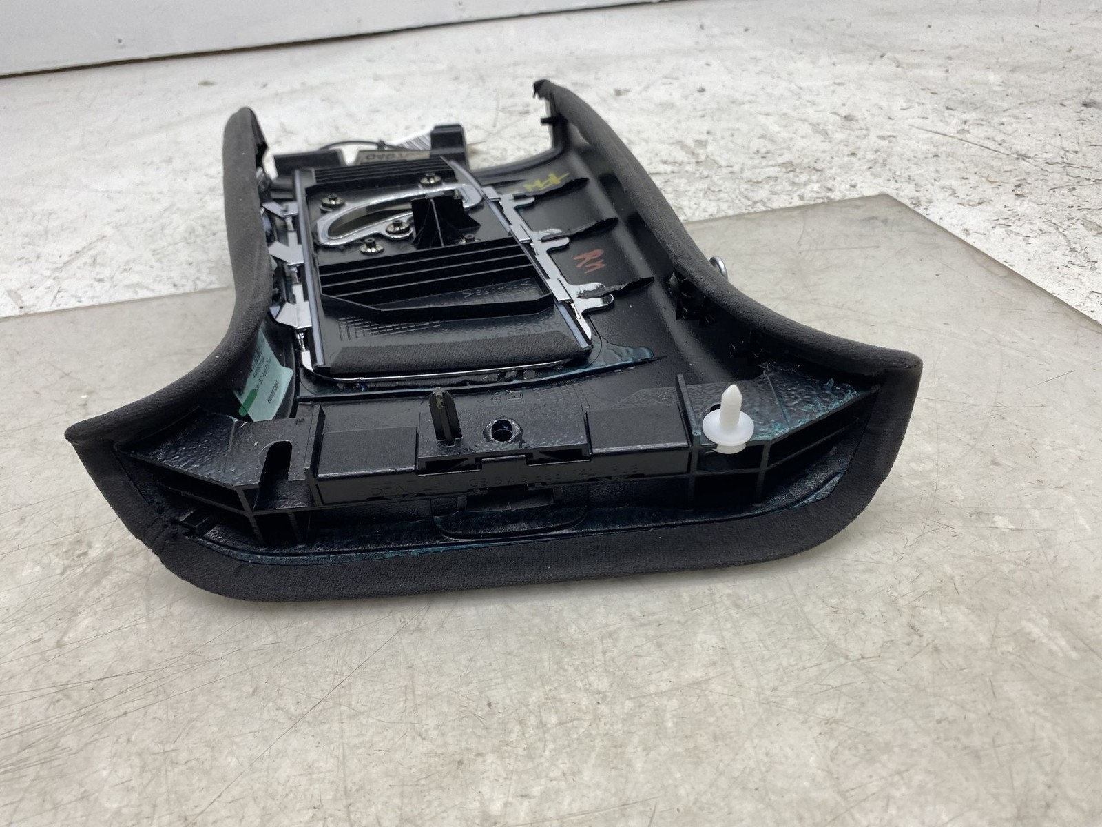 Bentley Flying Spur 2013-2019 RIGHT Pillar trim