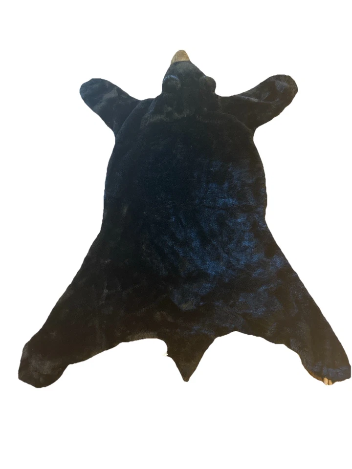 Large Faux Bear Skin Rug 5x4 Boutique 2008 Cabin Lodge Decor Perfect - Image 2 of 4