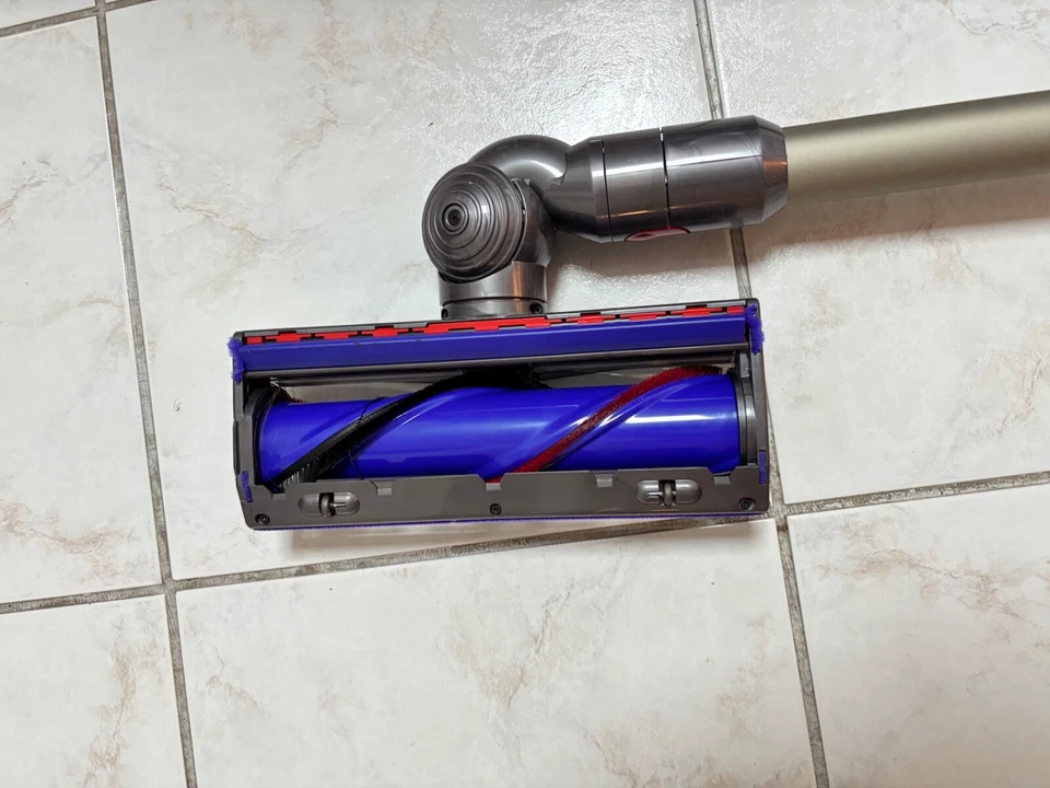 Dyson V8, Foto 1 von 5