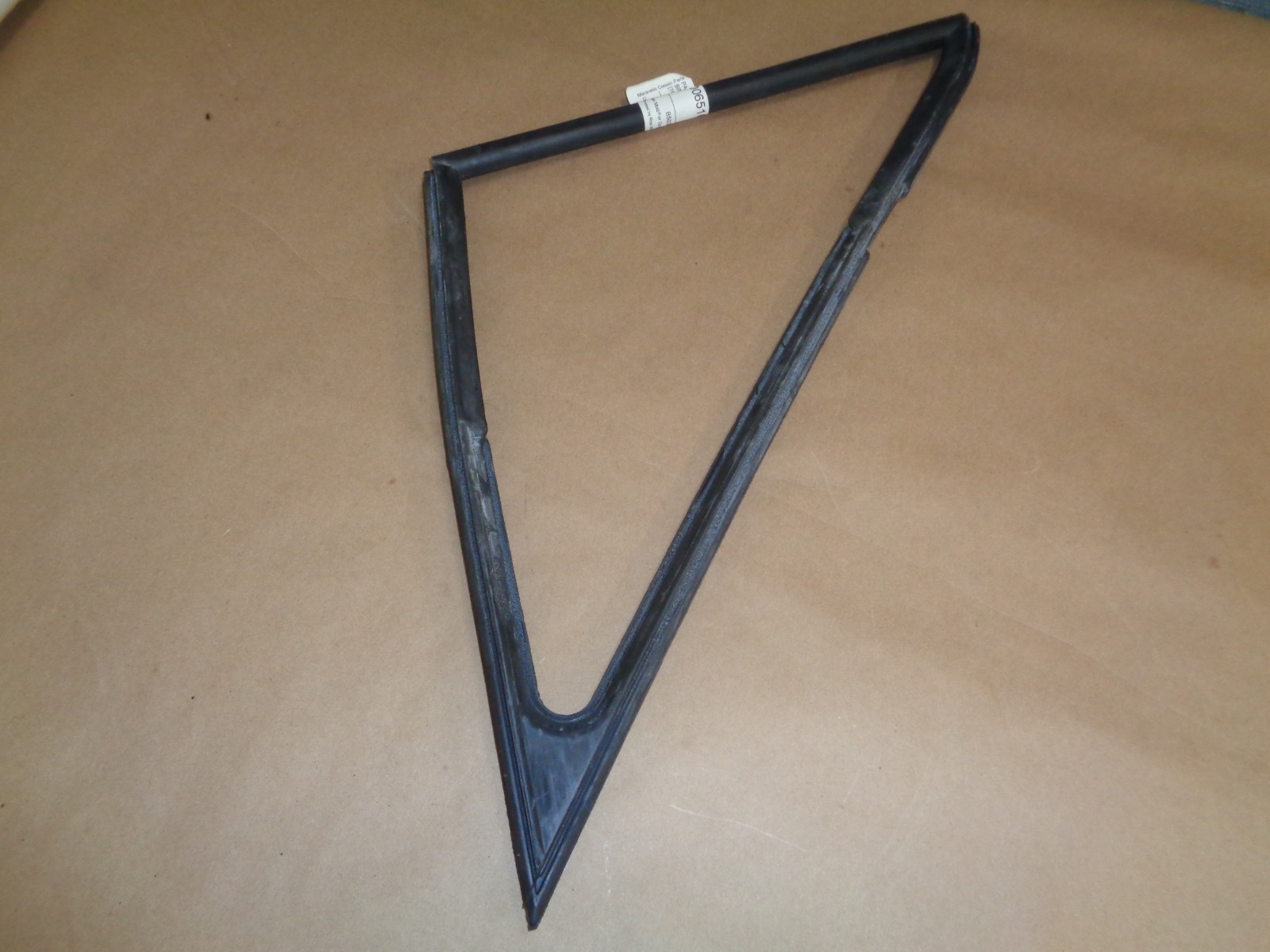 Ferrari 246 365 RHF Quarterlight Seal/Gasket(NEW) Part# 20065108
