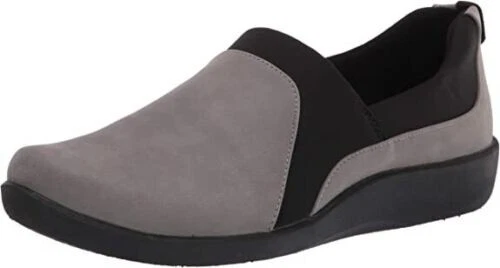 Mocassino in pelle sintetica Clarks Sillian Bliss grigio donna taglia 10 M NUOVO