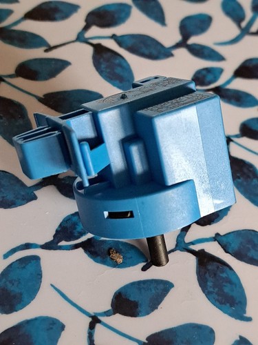 HOTPOINT/INDESIT WASCHMASCHINE DRUCKSCHALTER SENSOR, PASSEND FÜR 100ER MODELLE.