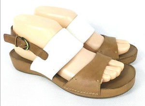clarks flat sandals wide fit