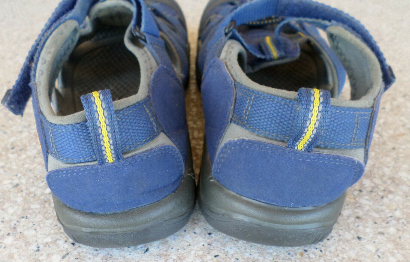 KEEN "Newport" sandali in nylon impermeabile blu uomo 6 (38 euro)