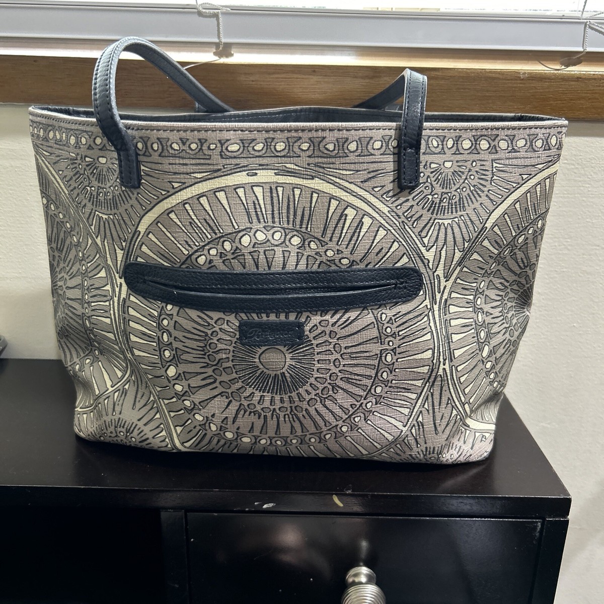 Handbag Borse FerrÃ¨ GIANFRANCO FERRE XL Black Crocodile Embossed