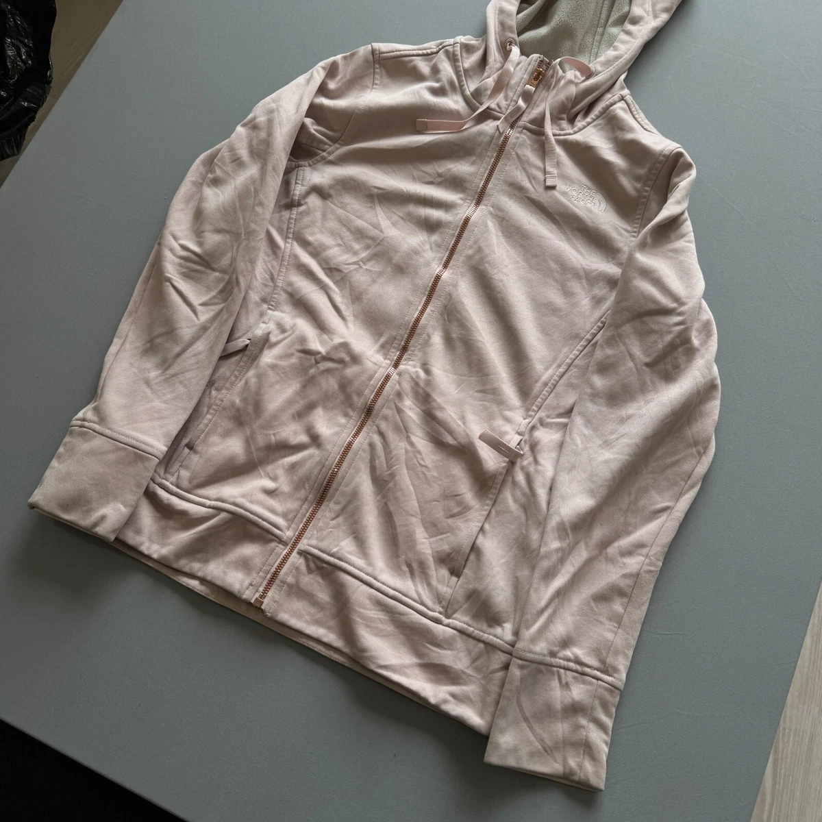 Rose gold north face best sale hoodie