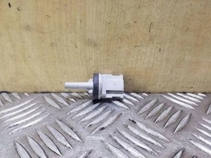 AUDI A4 Cabrio 8H7, B6, 8HE, B7 Temperatursensor 1J0907543B 2.5 Diesel 26091023