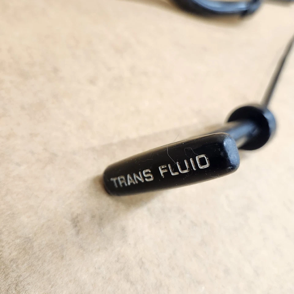 Оригинальный щуп и трубка для автоматической коробки передач 84 C4 Corvette крепление на ручку - Изображение 2 из 4