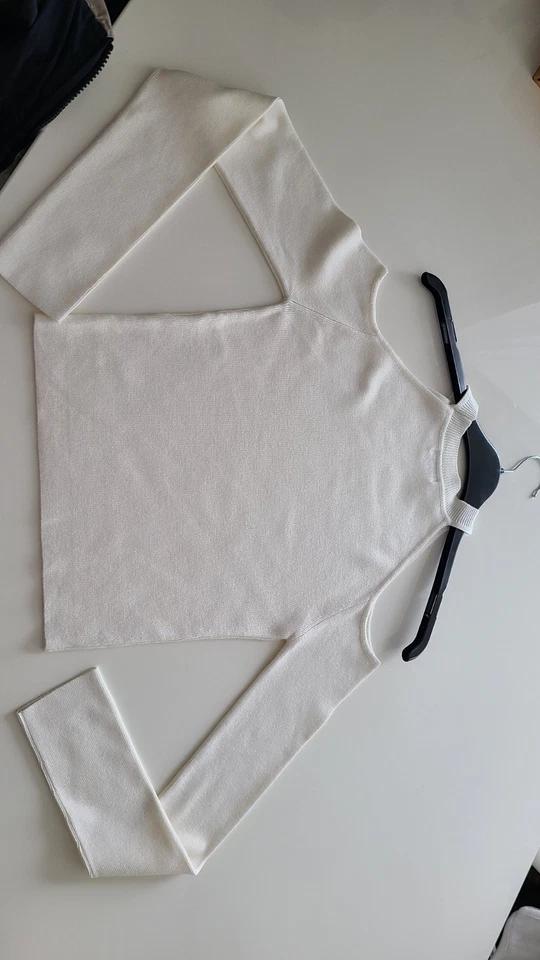 Amour White Top - Image 4 of 4