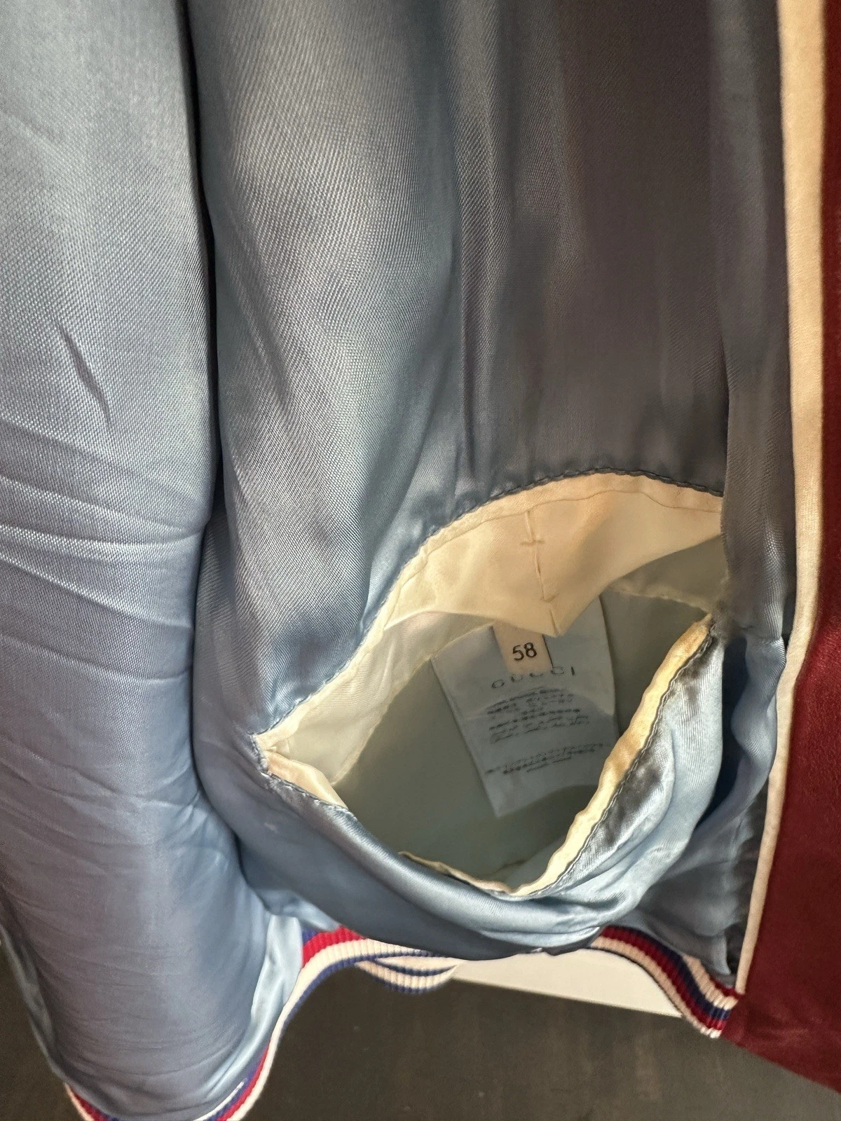 Giacca di pelle Gucci Varsity "Blind for Love" ape bordeaux