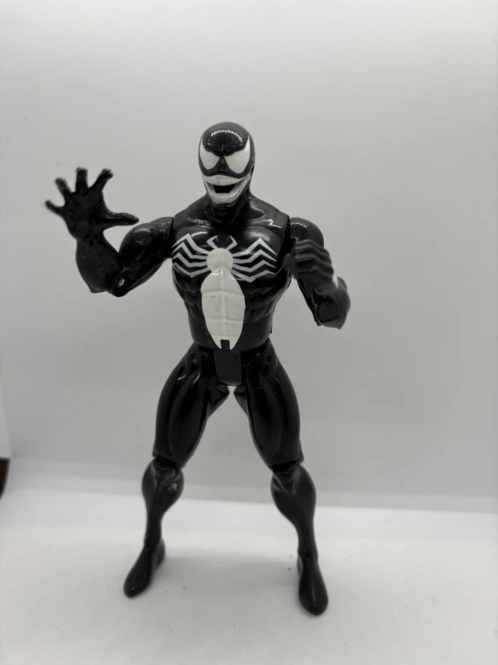 Экшн-фигурка Venom Vintage Marvel Superheroes 5,25 дюйма 1992 Flicking Tongue - Изображение 3 из 4