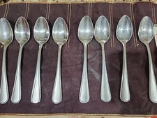 Oneida NEW RIM 1997 Stainless Steel Flatware 8 Small Spoons Flatware Silverware