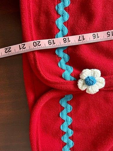 Chez Ami by Patsy Aiken Girls Red Jacket w/Crochet Flowers Easy Closure Size 7 - Picture 9 of 10