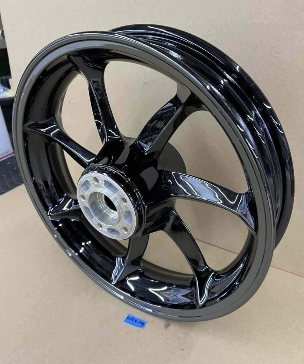 Genuine Harley-Davidson Machete 16x3 Front Wheel - Black Ice