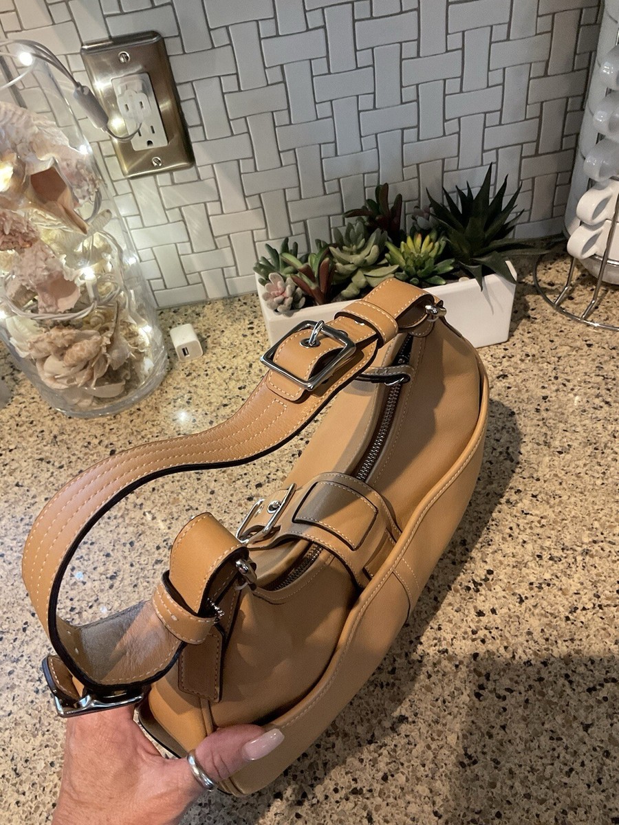 Coach Vintage Hamptons Leather Buckle Hobo Shoulder Bag 7548 Coach Vintage Hamptons Leather Buckle Hobo Shoulder Bag 7548