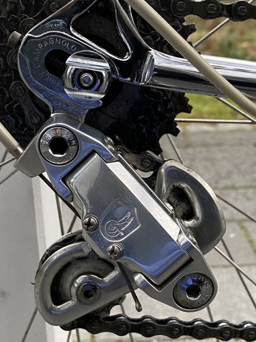 Bicicleta de carreras Pinarello Montello 1986 completa con grupo Campagnolo Victory RH.59 CT - Imagen 6 de 17