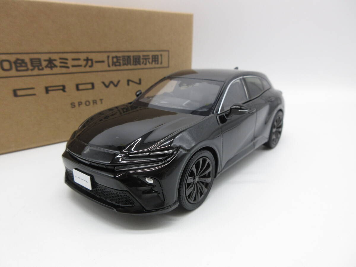 クラウンスポーツ　ミニカー 新型クラウンスポーツ❕❕❓❓
