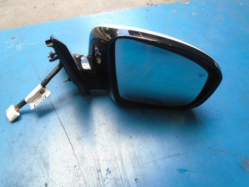 2013 2014 2015 Infiniti JX35 QX60 Passenger Side Mirror with Camera