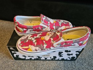 beauty and the beast vans uk