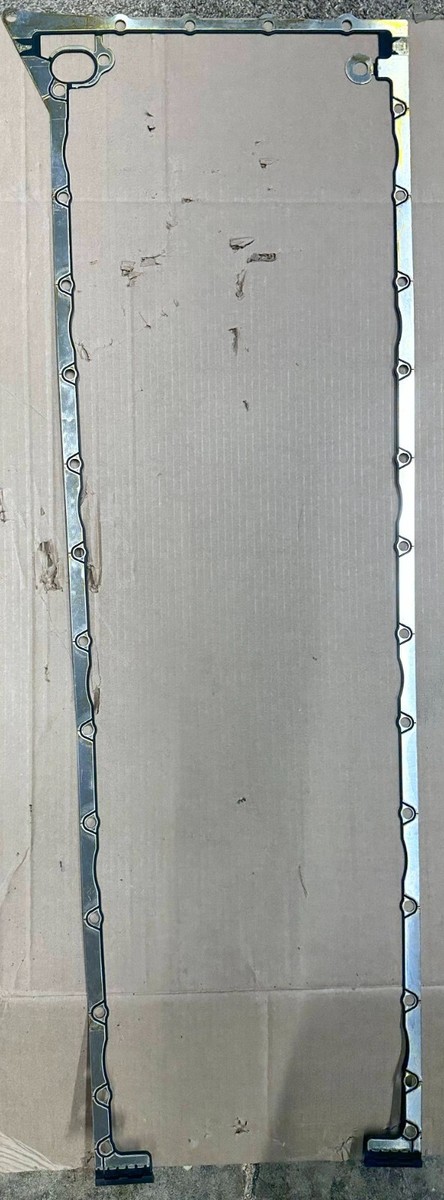 Genuine Cummins OEM OIL PAN ADAPTER GASKET 4371877 Brand new open  