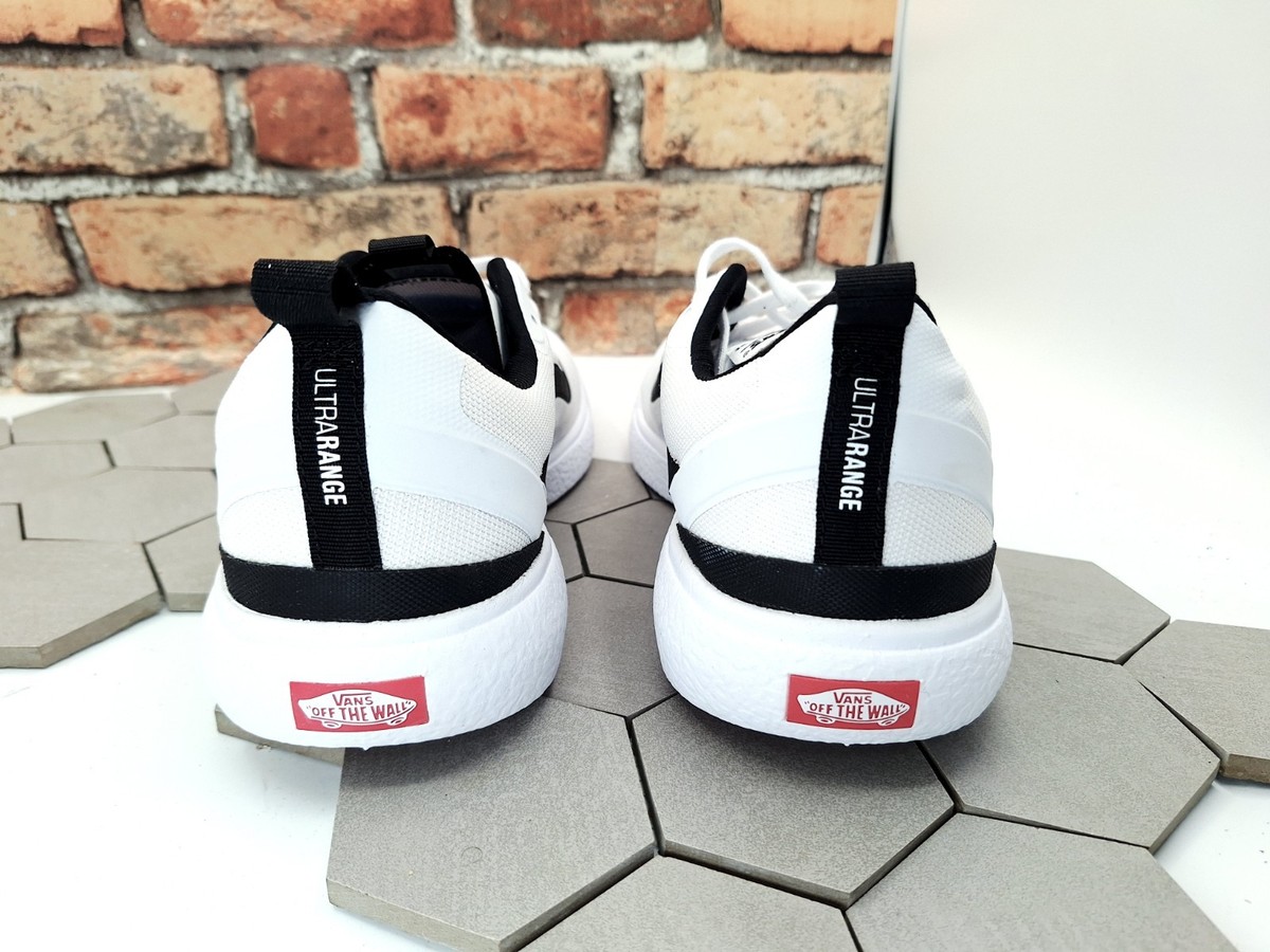 Vans MTE Ultrarange Exo White Black Size US 13 Men New 