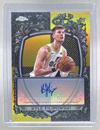 2025 Topps Chrome Kyle Filipowski Signature Style (RAW)