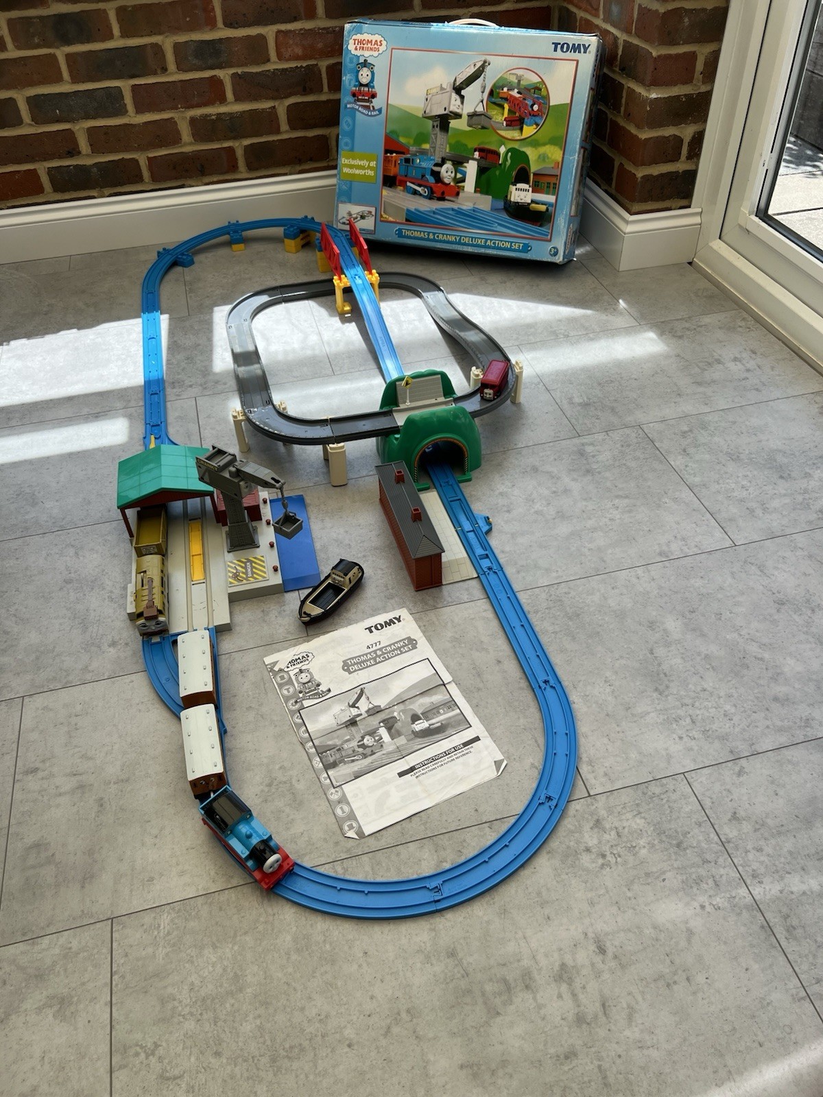 Tomy TrackMaster Thomas & Cranky Deluxe Action Train Set Tested & Working In Box
