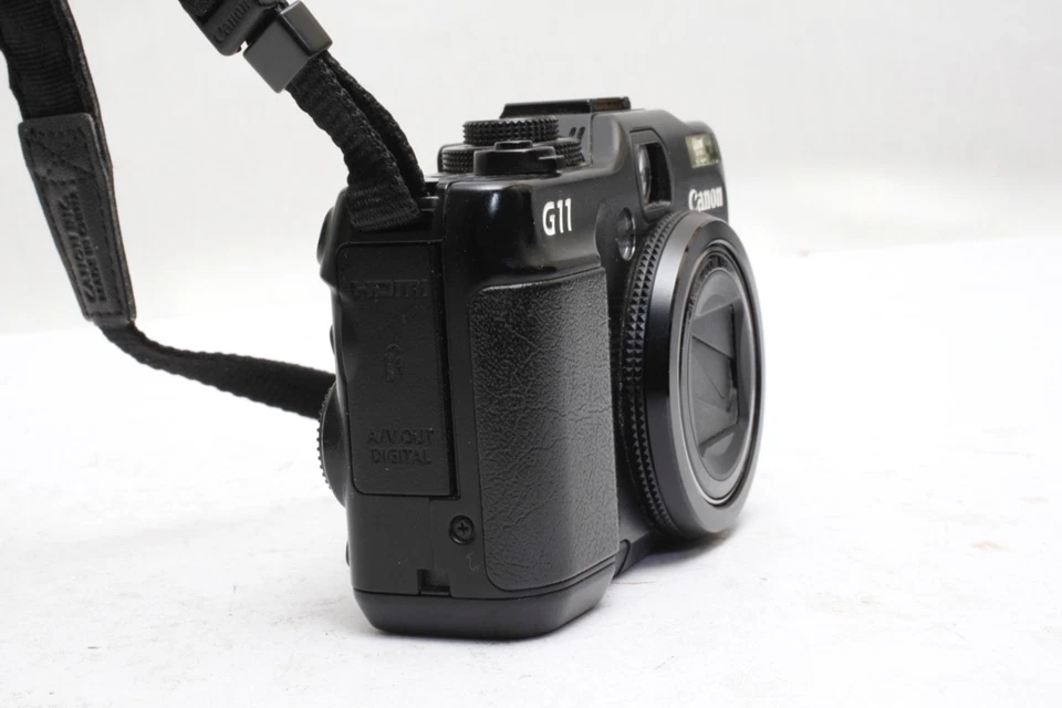 Canon Powershot G11 10mp Black, 5x zoom Flip Screen Excellent Tested working - Image 4 of 4