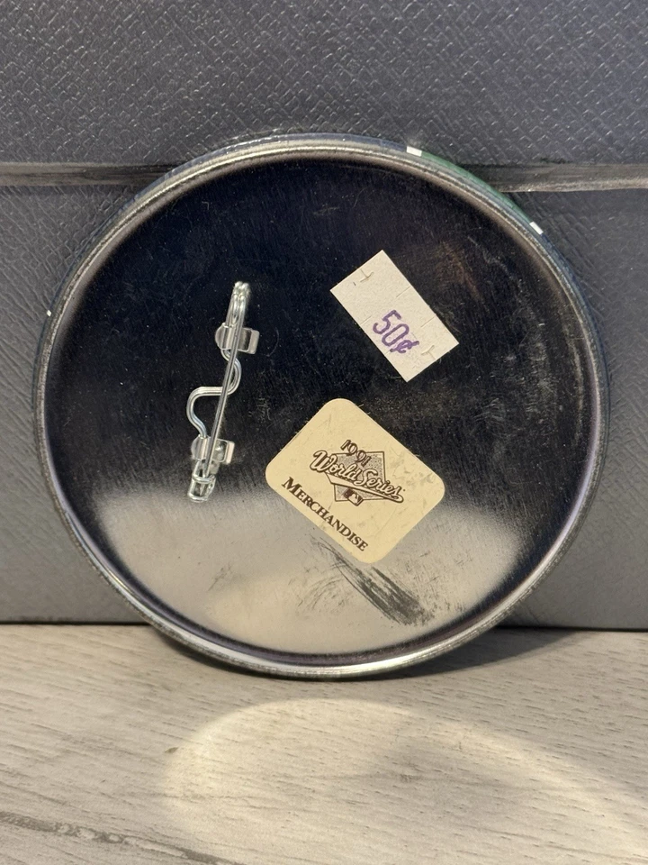 MINNESOTA Twins Baseball Sports '91 World Series 3 1/2" Button USA PIN - Image 3 of 3