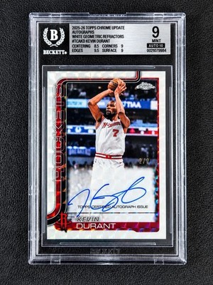 KEVIN DURANT 2025-26 TOPPS CHROME UPDATE AUTO WHITE GEOMETRIC 2/2 #TCA-KD BGS 9