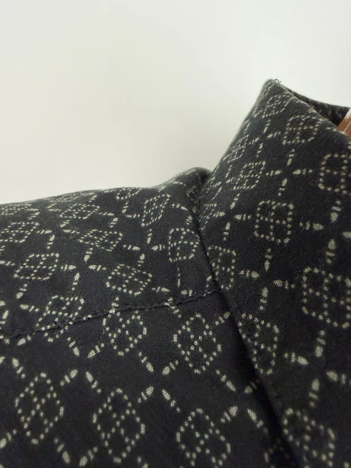 Vintage Geometric Shirt Men XXL Tight Button Up Minimal Hawaiian Rayon Claiborne - Image 4 of 4