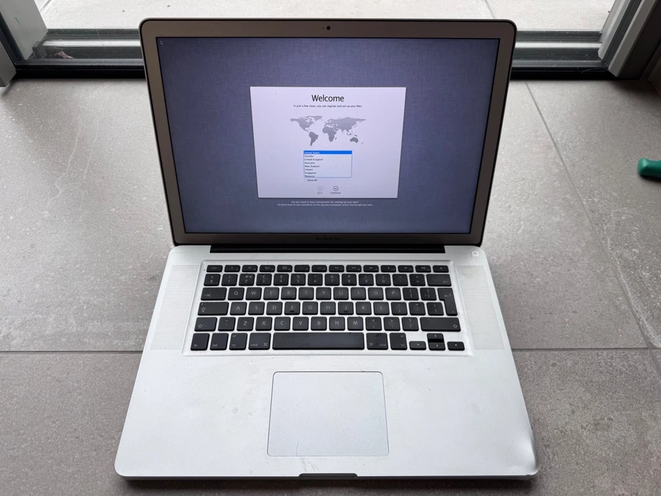 Apple MacBook Pro 15" 2012 · i7 · 8GB · 1TB, photo 1 of 5