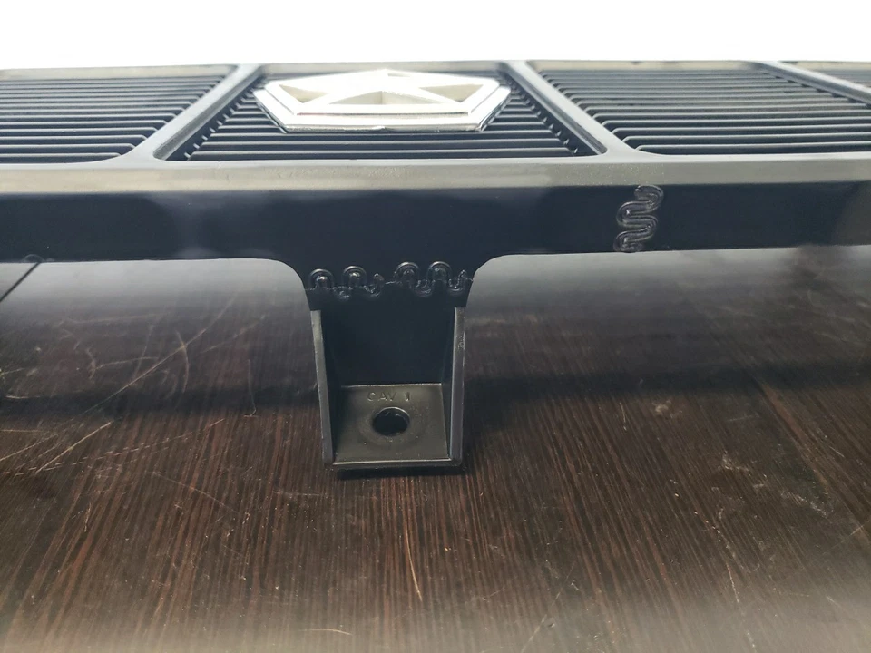 Rejilla delantera Dodge Omni GLH Turbo Horizon OEM Mopar Foto 3 de 4