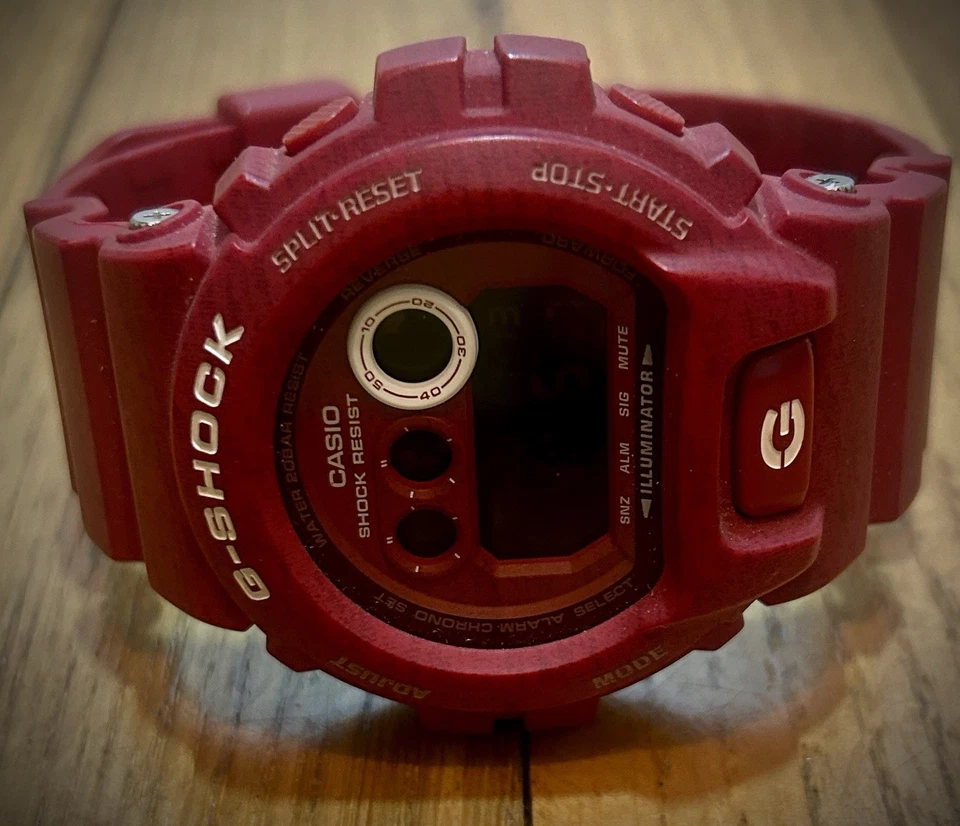 CASIO G-SHOCK GD-X6900HT-4 Heathered Series Red Watch Japan - Image 2 of 4