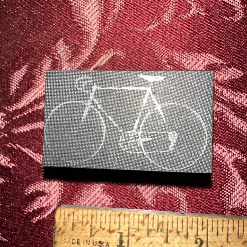 Bloque de impresión bicicleta vieja ¡Bonita imagen! Foto 2 de 4